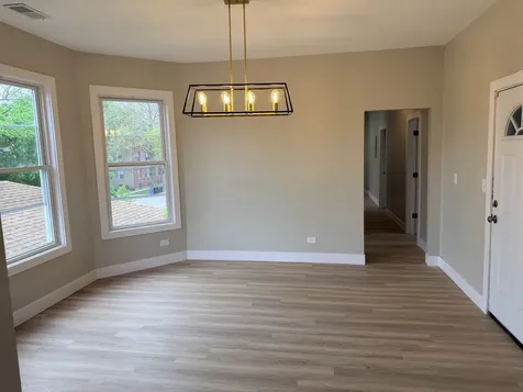 7754 South Burnham Avenue Chicago IL 60649