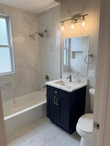 7754 South Burnham Avenue Chicago IL 60649