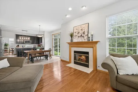 2304 Sarazen Drive Vernon Hills IL 60061