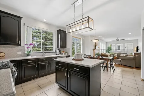 2304 Sarazen Drive Vernon Hills IL 60061