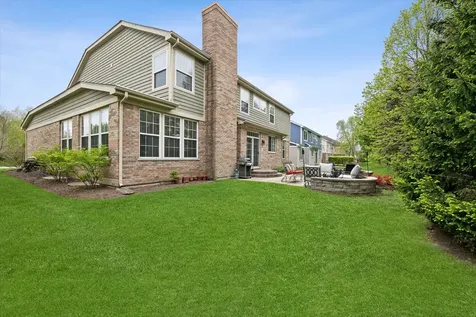 2304 Sarazen Drive Vernon Hills IL 60061