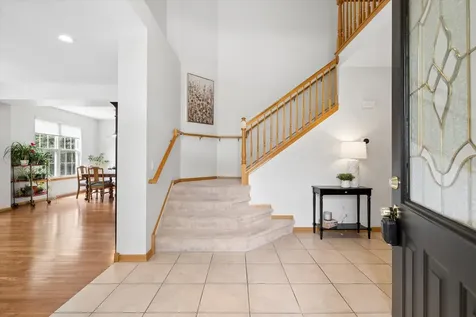 2304 Sarazen Drive Vernon Hills IL 60061