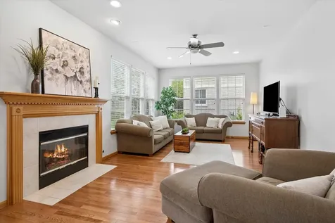 2304 Sarazen Drive Vernon Hills IL 60061