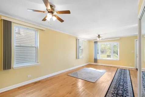 5242 West Ferdinand Street Chicago IL 60644