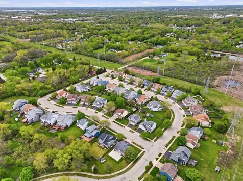 1745 North Frolic Avenue Waukegan IL 60085