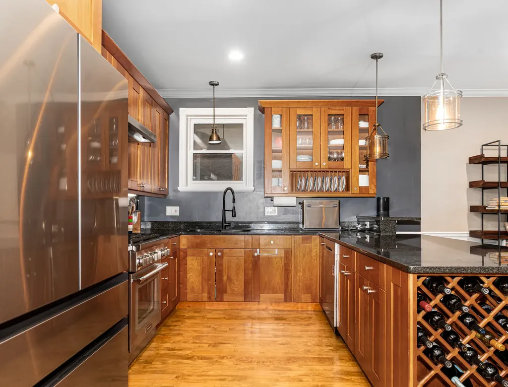 1455 West Fry Street Chicago IL 60642
