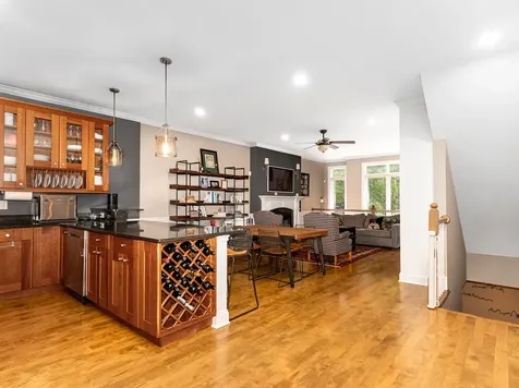 1455 West Fry Street Chicago IL 60642