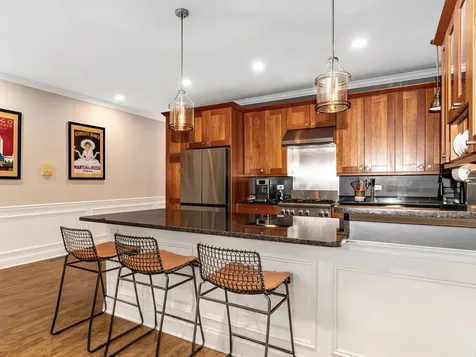 1455 West Fry Street Chicago IL 60642