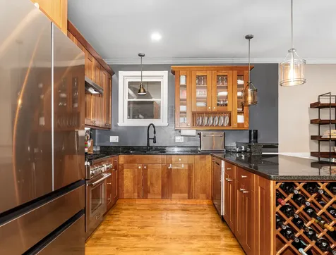 1455 West Fry Street Chicago IL 60642