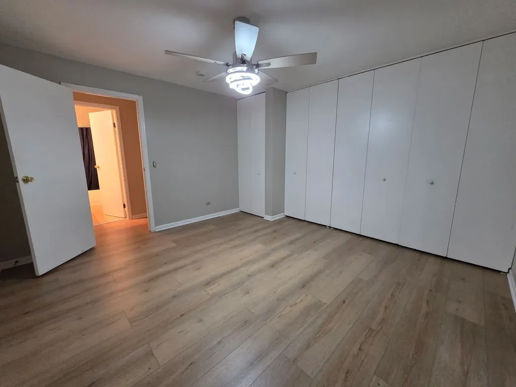 6010 Forest View Road Lisle IL 60532