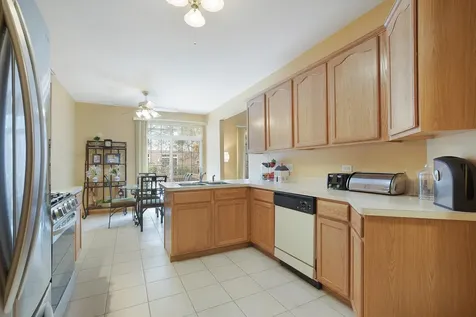 6963 Margaret Courtyard Court Tinley Park IL 60477