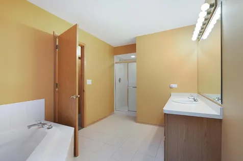 6963 Margaret Courtyard Court Tinley Park IL 60477