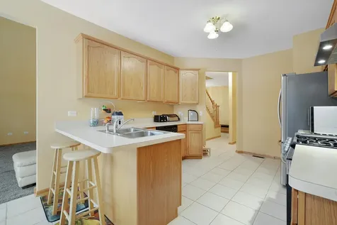 6963 Margaret Courtyard Court Tinley Park IL 60477