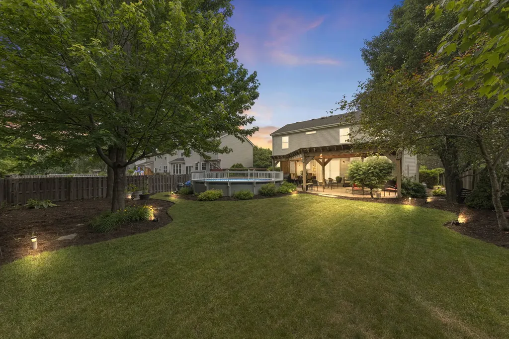 1446 Glenside Drive Bolingbrook IL 60490