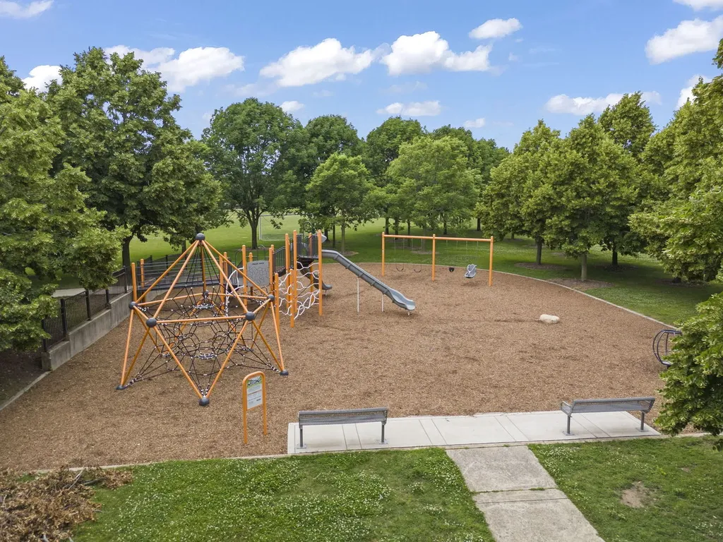 1446 Glenside Drive Bolingbrook IL 60490