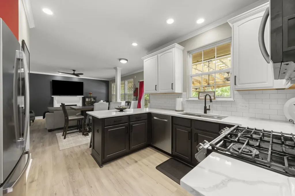 1446 Glenside Drive Bolingbrook IL 60490