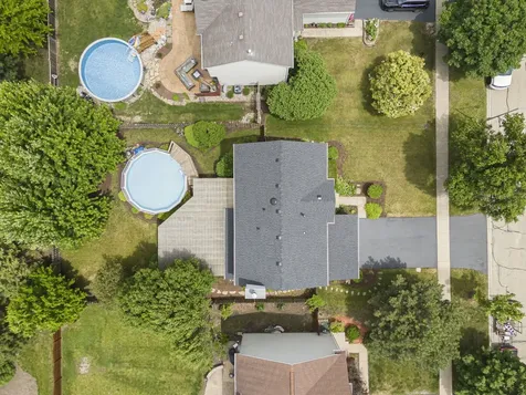 1446 Glenside Drive Bolingbrook IL 60490