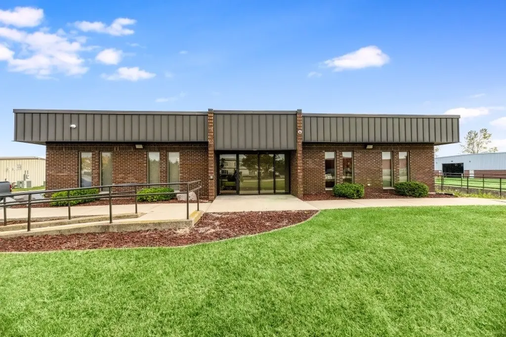 9325 Gulfstream Road Frankfort IL 60423