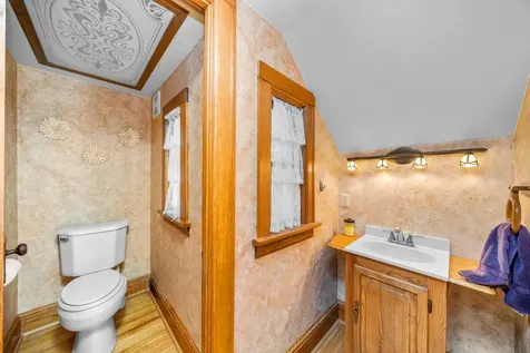 204 North West Street Earlville IL 60518