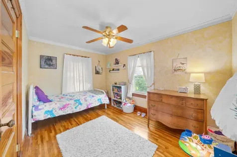 204 North West Street Earlville IL 60518