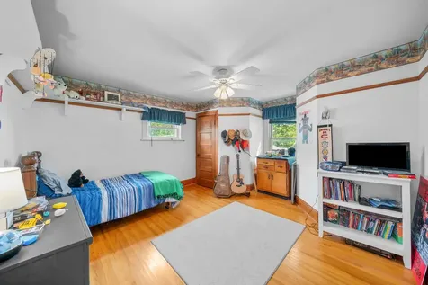 204 North West Street Earlville IL 60518