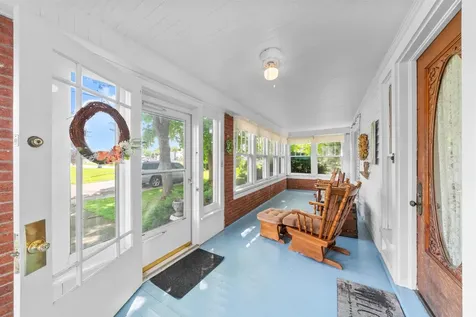 204 North West Street Earlville IL 60518