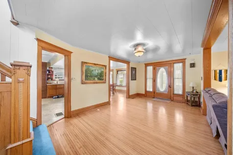 204 North West Street Earlville IL 60518
