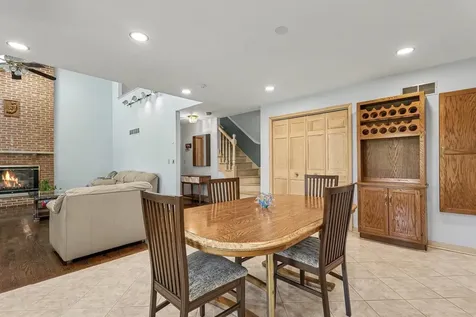 703 Westridge Road Joliet IL 60431