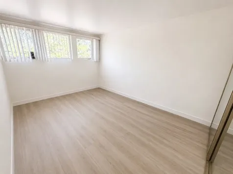 5557 South Harper Avenue Chicago IL 60637