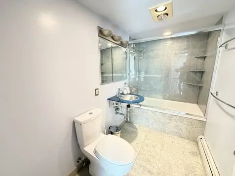 5557 South Harper Avenue Chicago IL 60637