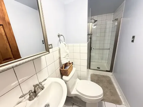 5557 South Harper Avenue Chicago IL 60637