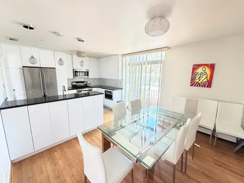 5557 South Harper Avenue Chicago IL 60637