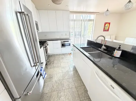 5557 South Harper Avenue Chicago IL 60637