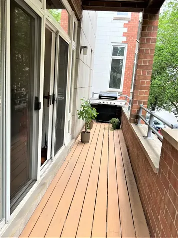 2424 North Southport Avenue Chicago IL 60614
