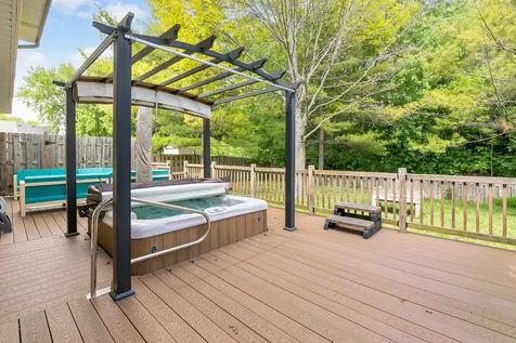 591 Roosevelt Court Grayslake IL 60030