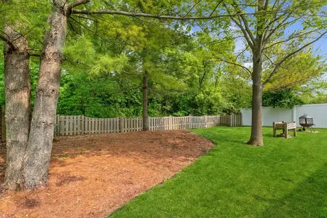 591 Roosevelt Court Grayslake IL 60030