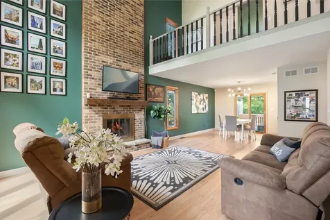 591 Roosevelt Court Grayslake IL 60030