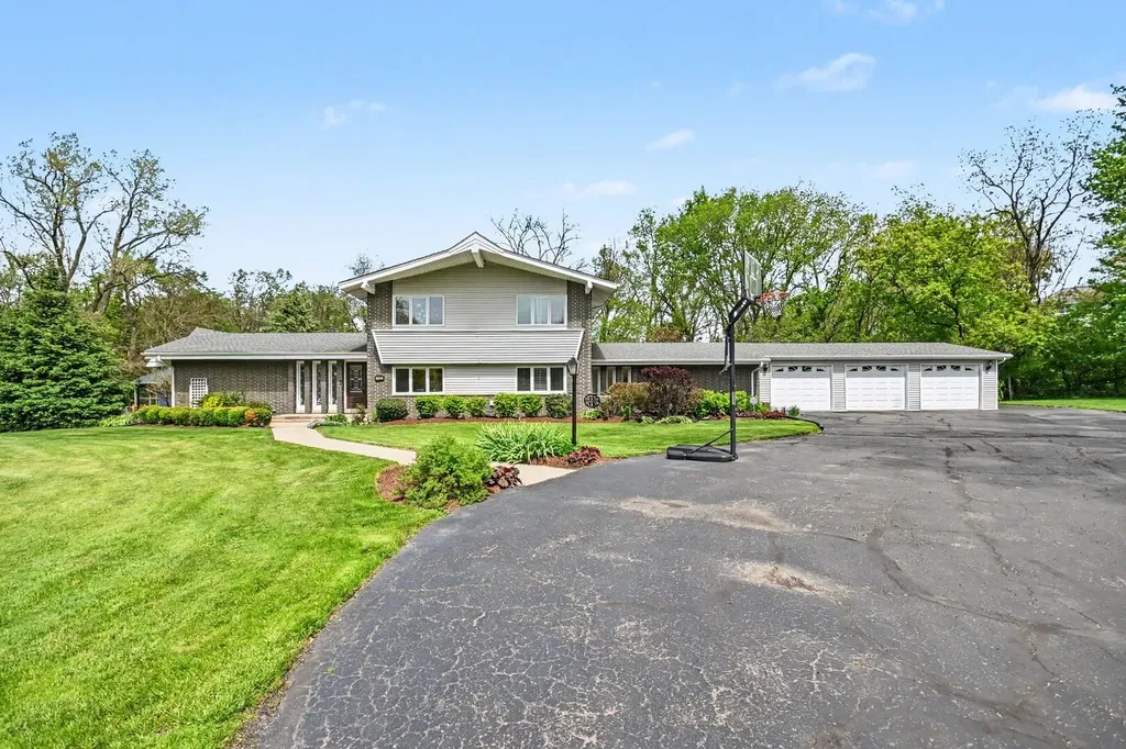 15218 West Pleasant Court Homer Glen IL 60491