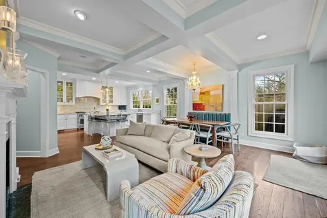 865 Church Road Lake Forest IL 60045
