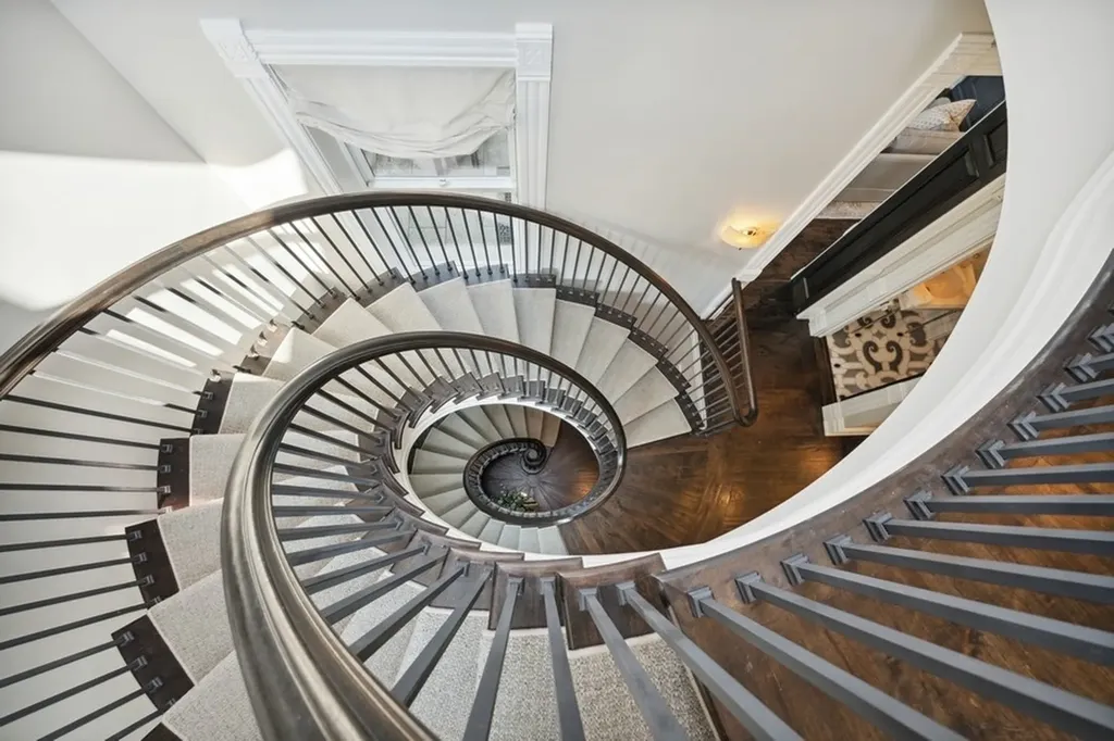 1407 North Hoyne Avenue Chicago IL 60622
