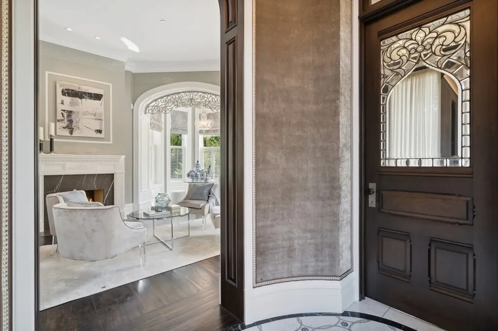 1407 North Hoyne Avenue Chicago IL 60622