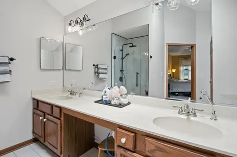 39W118 Baert Lane St. Charles IL 60175
