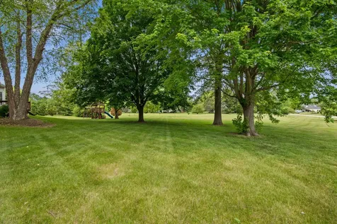 39W118 Baert Lane St. Charles IL 60175