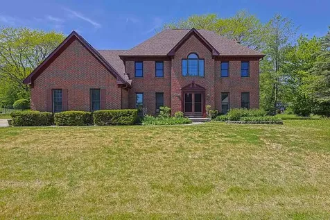 37 Mark Drive Hawthorn Woods IL 60047