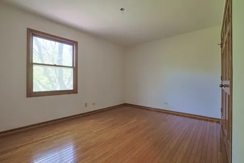 37 Mark Drive Hawthorn Woods IL 60047