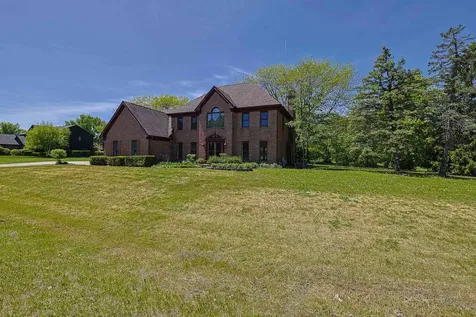 37 Mark Drive Hawthorn Woods IL 60047
