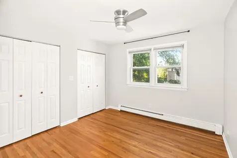 1819 West Touhy Avenue Chicago IL 60626