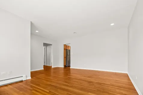 1819 West Touhy Avenue Chicago IL 60626
