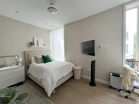 3757 North Sheffield Avenue Chicago IL 60613