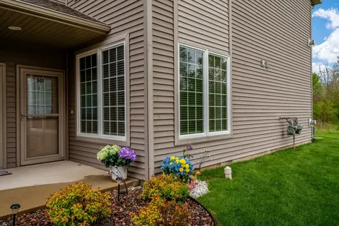 607 Queens Court Rockton IL 61072